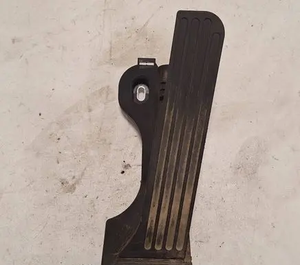 Volkswagen Golf V Accelerator throttle pedal 6PV00868900 1T1721503H 040404