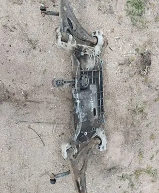 Skoda Octavia Mk2 (1Z) Front axle beam 