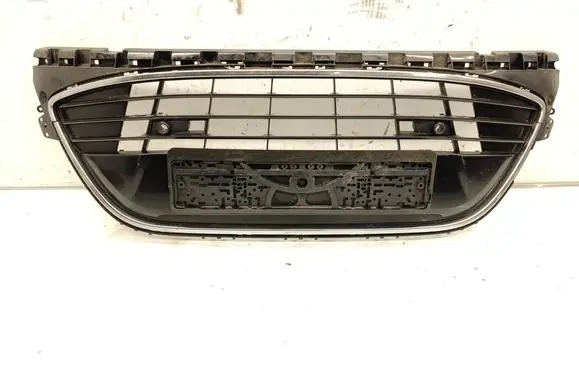 Ford S-MAX Front bumper upper radiator grill AM2117B968B
