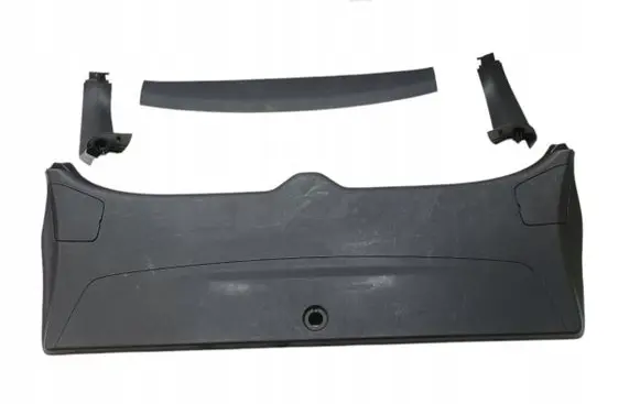 Peugeot 4007 Front door card panel trim
