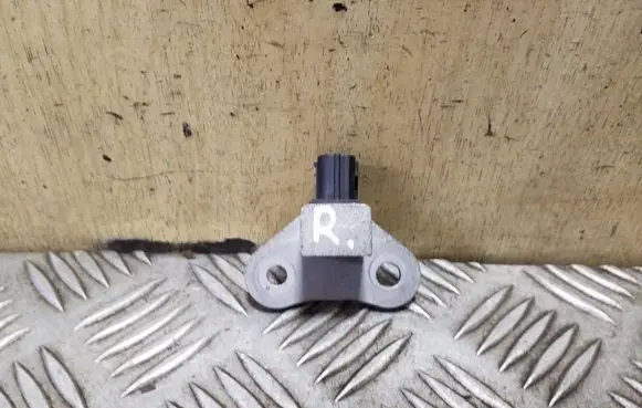 Nissan Qashqai Airbag deployment crash/impact sensor