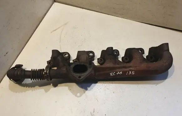 Volvo XC70 Exhaust manifold 30731980