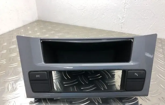BMW 5 E60 E61 Dashboard storage box/compartment 9156029 9139391