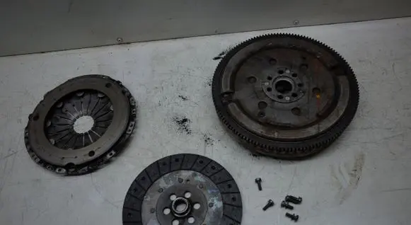 Nissan Juke I F15 Clutch set kit 123108271R