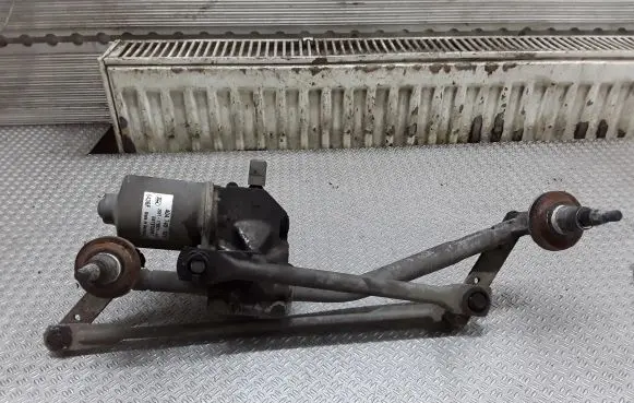 Ford Fiesta Front wiper linkage and motor 2S6T17B571AC