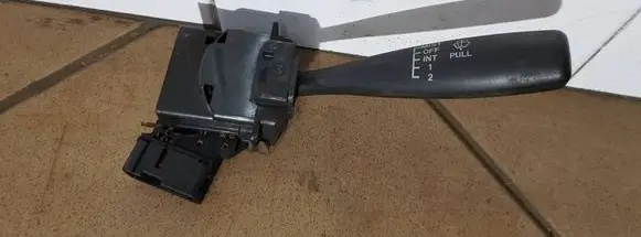Mazda B2500 Wiper switch 