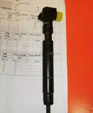 Mercedes-Benz C W204 Fuel injector A6510704987 28342997 213101553843