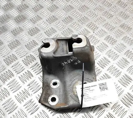 Subaru Outback (BS) Engine mounting bracket 41032AJ050