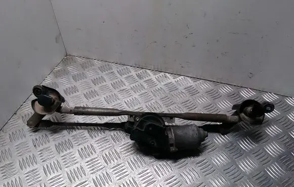 Lexus IS 220D-250-350 Front wiper linkage and motor 8511026220 1593000081