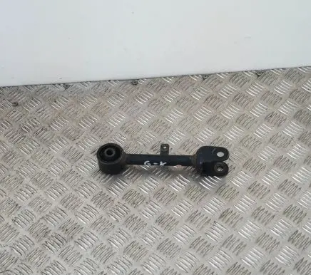Rear upper control arm/wishbone