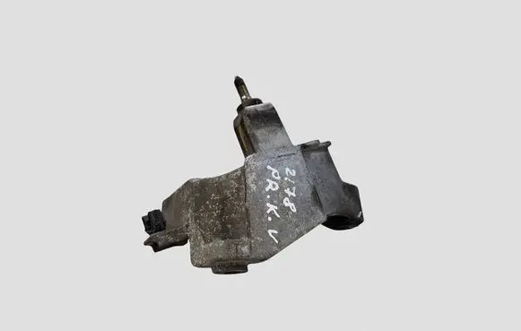 Nissan Juke I F15 Engine mounting bracket