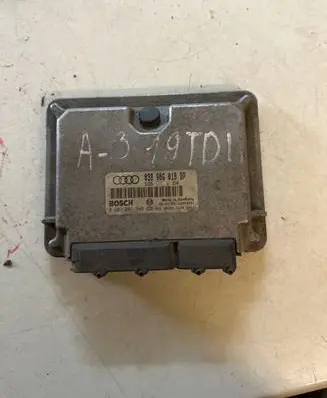 Audi A3 S3 8L Engine control unit/module 038906018BP