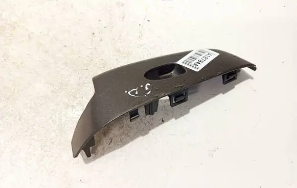 Honda Civic Front door window switch trim snb600