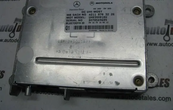 Mercedes-Benz E W211 Bluetooth control unit module A2118703226