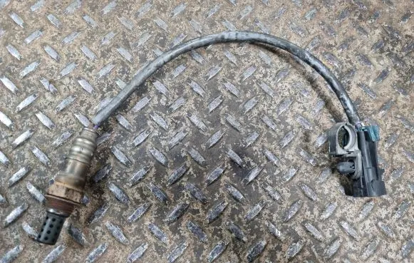 Cadillac Escalade Lambda probe sensor 12590847