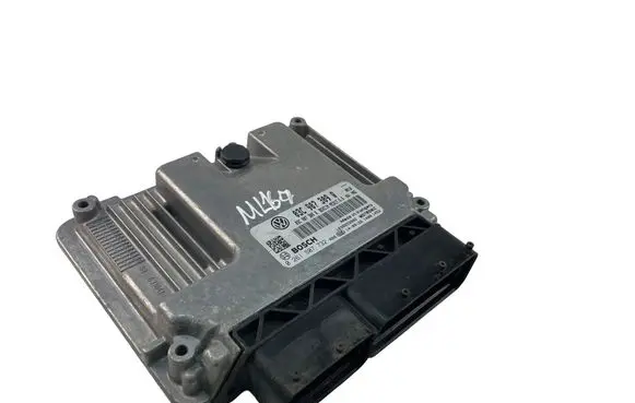 Volkswagen Touran I Engine control unit/module ECU 03C907309Q 0261S07732