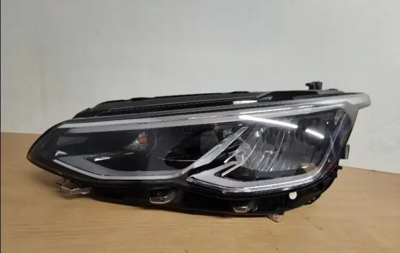 Volkswagen Golf VIII Headlight/headlamp 5H1941005