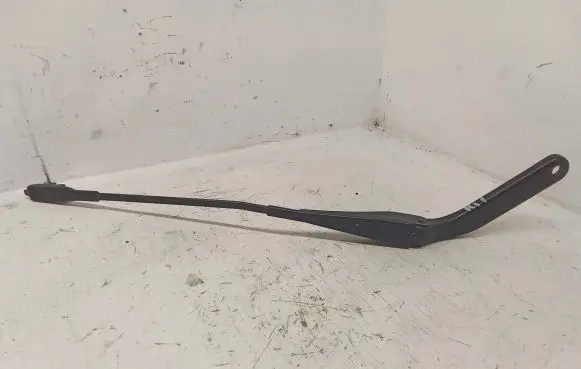 BMW 1 E81 E87 Windshield/front glass wiper blade 7169973