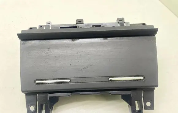 Audi A4 S4 B7 8E 8H Car ashtray 8E0857951