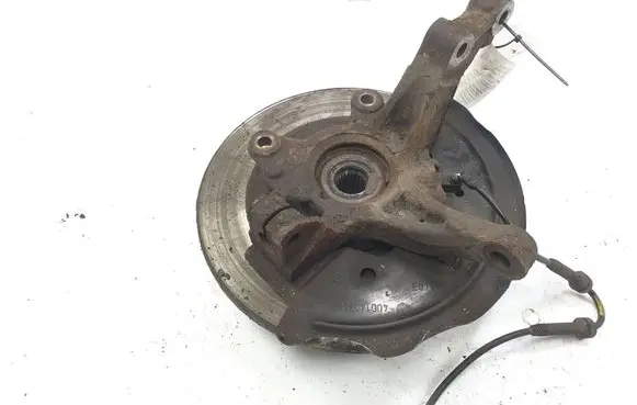 Dacia Sandero Front wheel hub spindle knuckle 400141668R