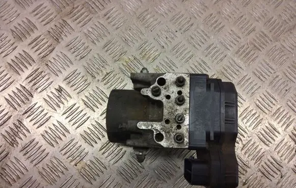 Lexus IS 220D-250-350 ABS Pump 4454053100