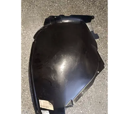 Audi A8 S8 D2 4D Front wheel arch liner splash guards 4D0821192R