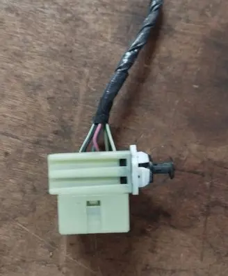 Chrysler Town & Country V Brake pedal sensor switch 04671336AB