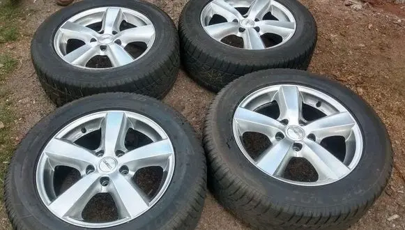 Audi Q7 4L R18 alloy rim 