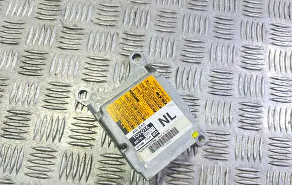 Toyota Auris E180 Airbag control unit/module 8917002C30 2310006290