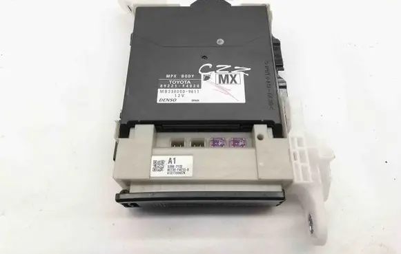 Toyota C-HR I Central body control module 89221F4020