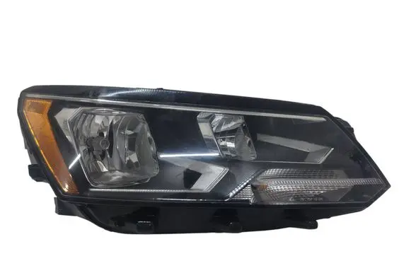 Volkswagen PASSAT B7 USA Headlight/headlamp 561941006E 1008000250 LE14E6347