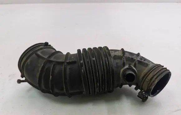 Hyundai Santa Fe Air intake hose/pipe 281382P300 FC011