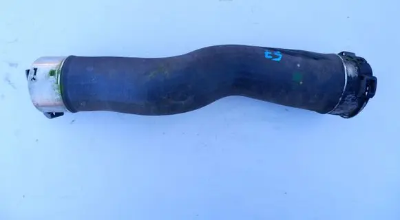 BMW 5 F10 F11 Intercooler hose/pipe 7810614