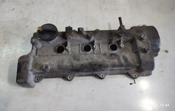 Rocker cam cover