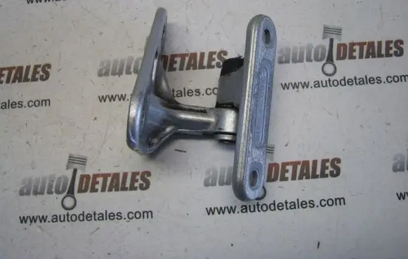 Mercedes-Benz E W211 Front door lower hinge 