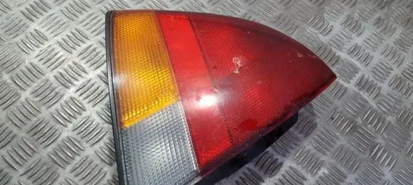 Mitsubishi Carisma Rear/tail lights