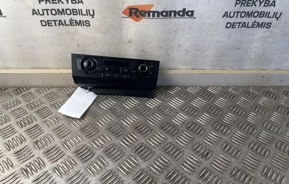 Audi A4 S4 B8 8K Climate control unit 8T2820043AF