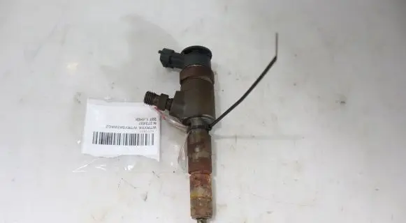 Peugeot 207 Fuel injector 0445110252