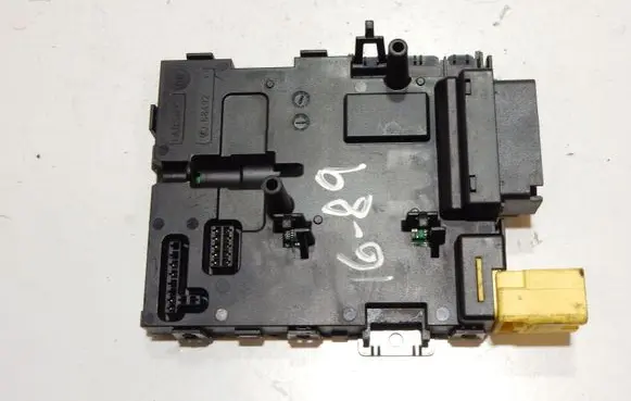 Volkswagen PASSAT B6 Steering angle sensor 3C0953549J 3C0953549 1689