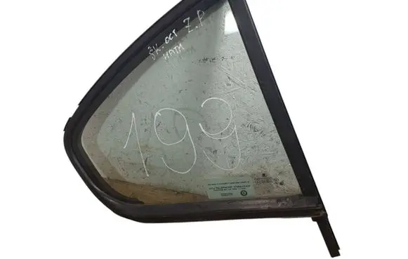 Skoda Octavia Mk2 (1Z) Rear side window 1Z682106734 E643R00049 DOT24M25AS2