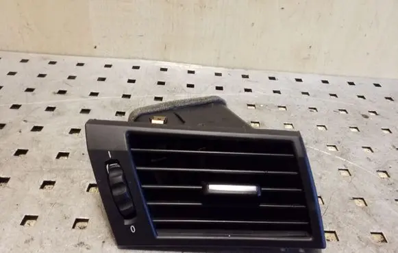 BMW X3 E83 Dashboard side air vent grill/cover trim 3415974