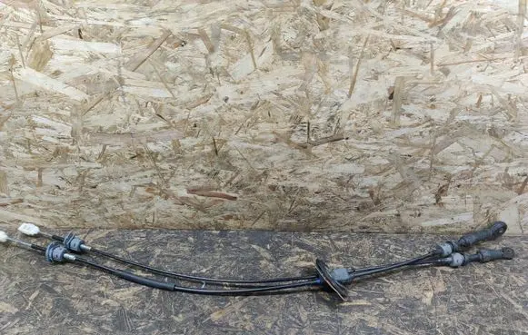 Hyundai i30 Gear shift cable linkage 2R3009C16