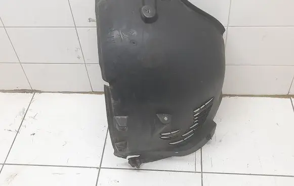Mercedes-Benz E W211 Front wheel arch liner splash guards A2116980230