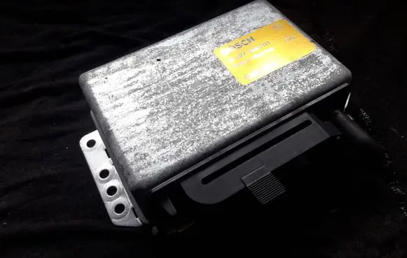 Jaguar XJ X40 Engine control unit/module 0227400011
