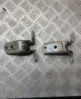 Toyota Land Cruiser (J120) Front door hinge set 
