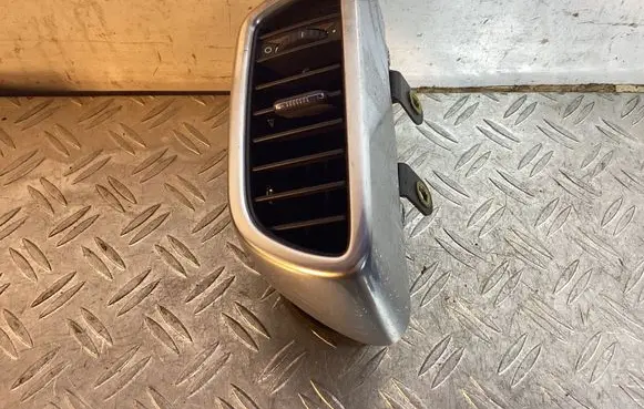 Porsche Cayenne (92A) Dashboard side air vent grill/cover trim 7P5819703A