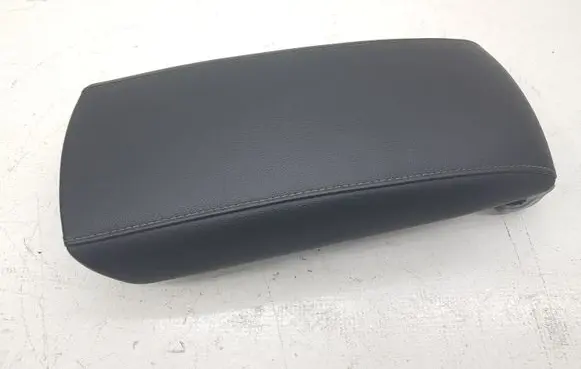 Ford Fusion II Armrest HS73F04604