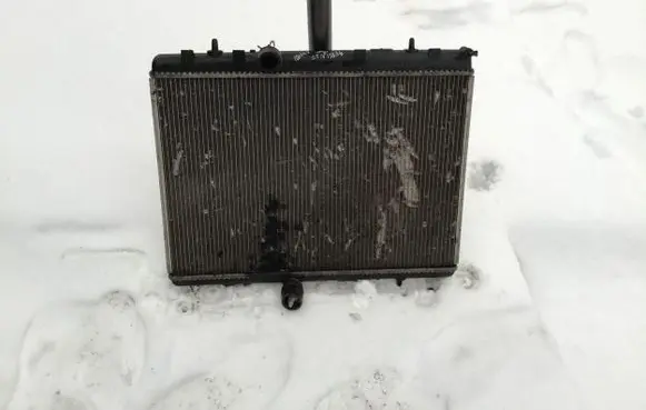 Citroen Berlingo Coolant radiator 968053388
