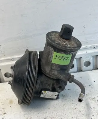 Mercedes-Benz Sprinter W901 W902 W903 W904 Power steering pump A9014660301 2106471