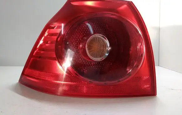 Volkswagen Golf V Rear/tail lights 1K6945095E